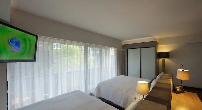Master Suite 2 Double Beds