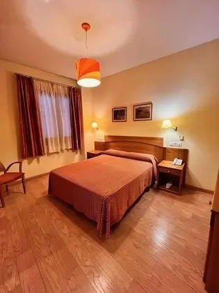 Tek Büyük veya İki Ayrı Yataklı Oda