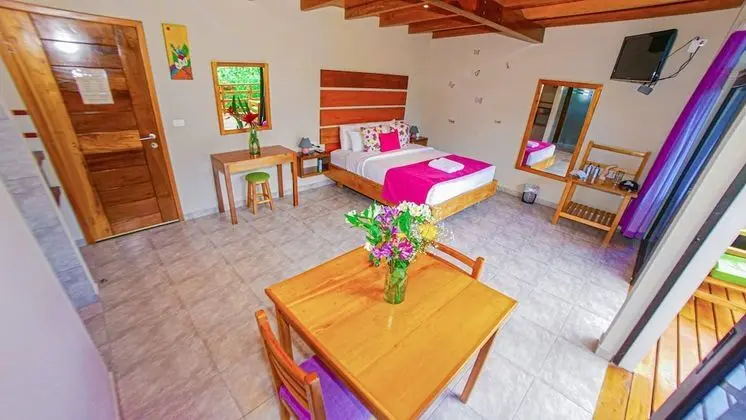 Luxury Kulübe, 1 Büyük (Queen) Boy Yatak, Sıcak Su Havuzu, Dağ Manzaralı