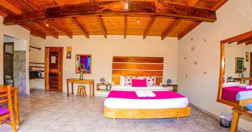 Luxury Kulübe, 1 Büyük (Queen) Boy Yatak, Sıcak Su Havuzu, Dağ Manzaralı