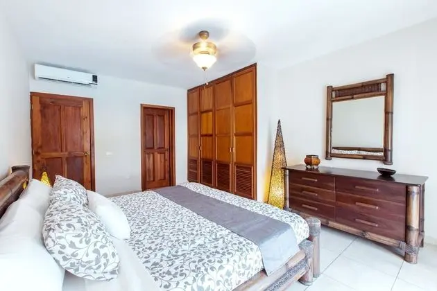 Deluxe Apart Daire, 2 Yatak Odası, Havuz Manzaralı, Havuz Kenarı