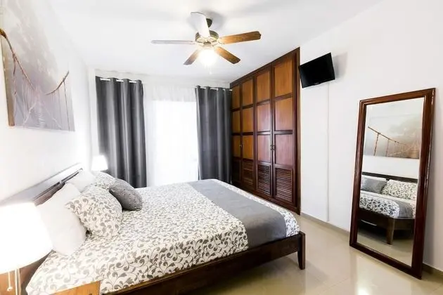 Premium Daire, 2 Yatak Odası, Havuz Manzaralı, Havuz Kenarı