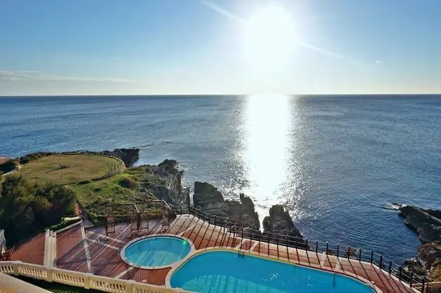 Tek Büyük Yataklı Oda, Balkon, Deniz Manzaralı