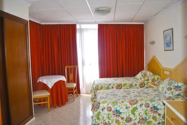 Tek Büyük Yataklı Oda (2 Adults)