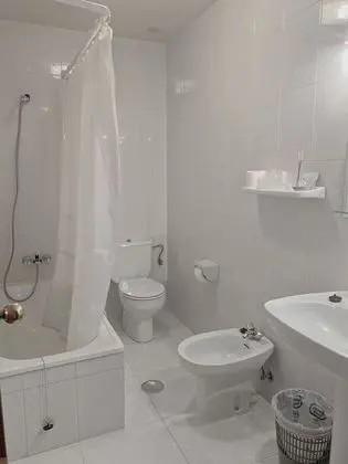 Üç Kişilik Oda, 3 Tek Kişilik Yatak, Avlu Manzaralı (with extra bed)