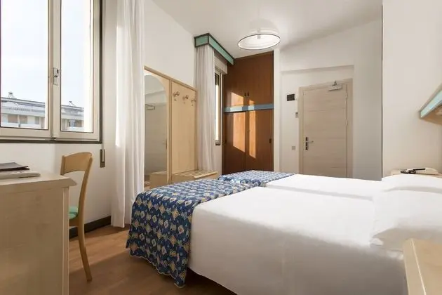 Tek Büyük Yataklı Oda, Şehir Manzaralı