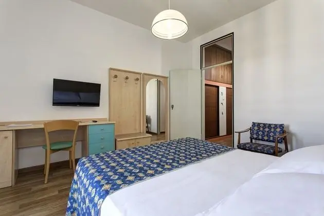 Tek Büyük Yataklı Oda, Şehir Manzaralı