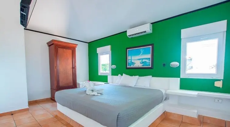 Junior Villa