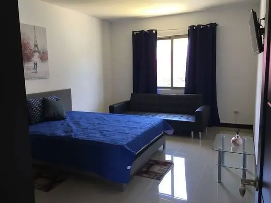 Family Ev, Birden Çok Yatak, Sigara İçilmez
