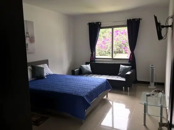 Family Ev, Birden Çok Yatak, Sigara İçilmez