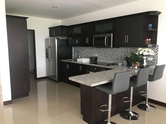 Family Ev, Birden Çok Yatak, Sigara İçilmez
