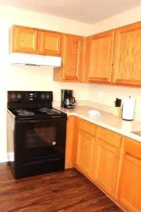 Apart Daire (LaSalle 2B · Huge 4BR Gated Apartmen)