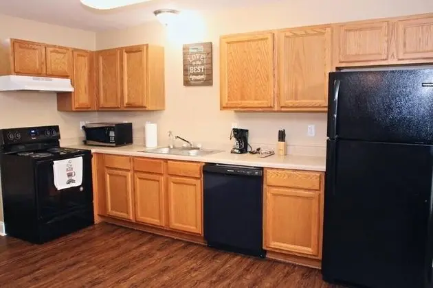 Apart Daire (LaSalle 2C · Comfortable 4BR Apt. Pe)