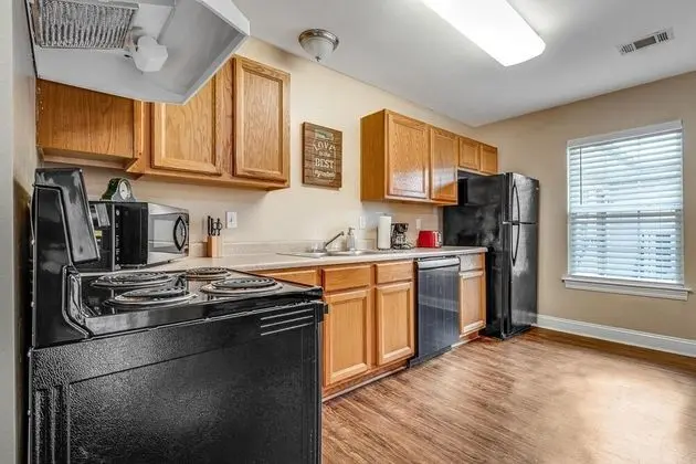 Apart Daire (LaSalle 2C · Comfortable 4BR Apt. Pe)