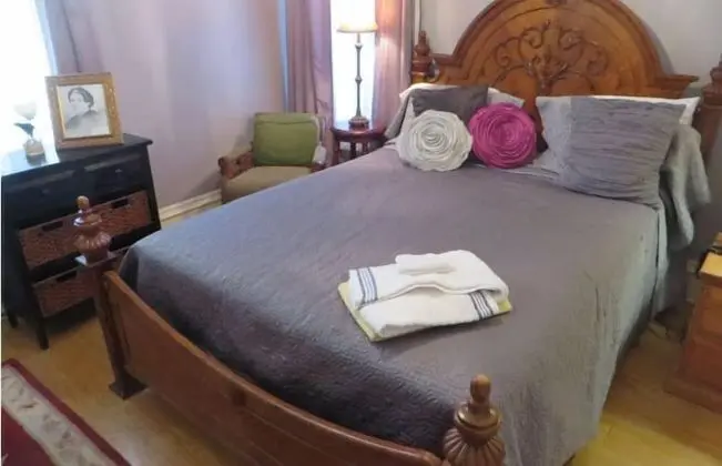 Eliza George Suite