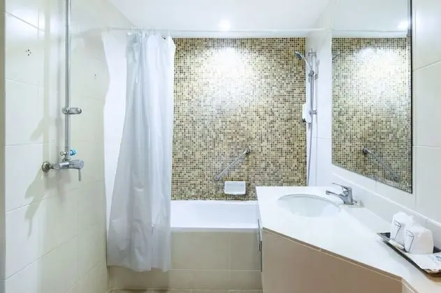 Family Suites ( 2 Bedrooms )