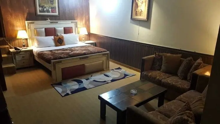 Deluxe Tek Büyük Yataklı Oda