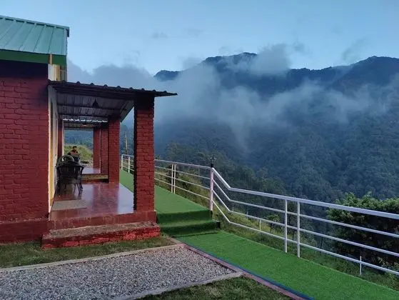 Superior Kır Evi