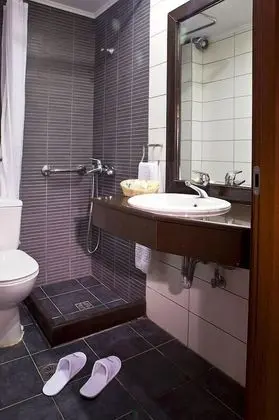 Double Pool View Room