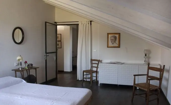 Tek Büyük Yataklı Oda, Ortak Banyo