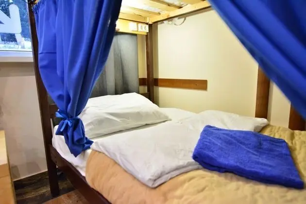 Deluxe Ortak Ranzalı Oda, Sadece erkekler için (Bed in 6-bed Room)