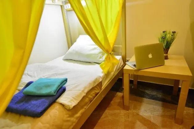 Ortak Ranzalı Oda, Karma Ranzalı Oda (Bed in 6-bed Room)