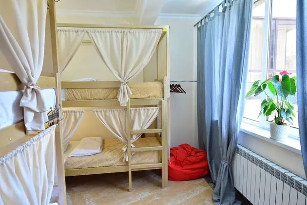 Ortak Ranzalı Oda, Sadece kadınlar için (Bed in 4-bed Room)