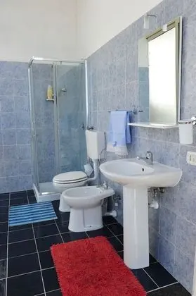 Dört Kişilik Oda, Balkon