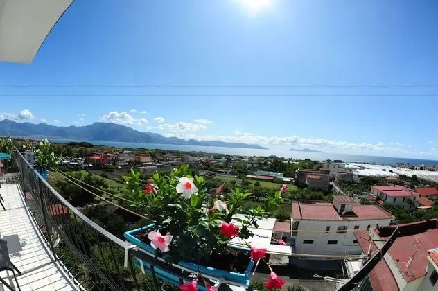 Dört Kişilik Oda, Balkon