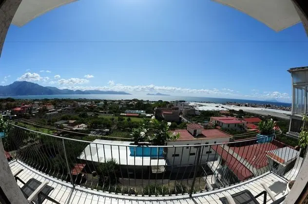 Dört Kişilik Oda, Balkon
