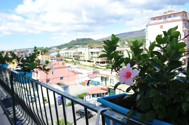 Dört Kişilik Oda, Balkon, Dağ Yamacı