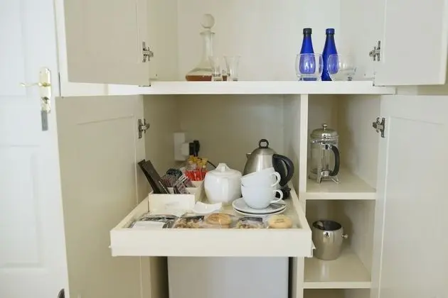 Standard Süit, 1 En Büyük (King) Boy Yatak, Havuz Kenarı