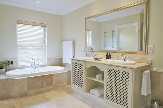 Standard Süit, 1 En Büyük (King) Boy Yatak, Havuz Kenarı