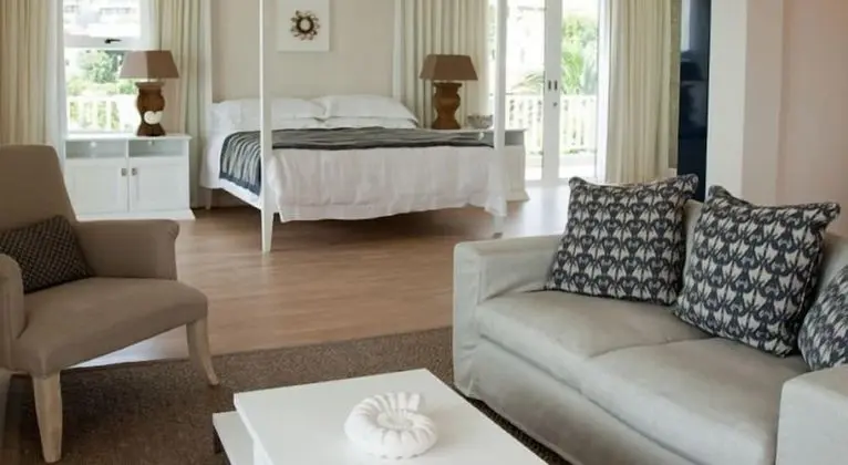 Çatı Katı Süiti (Penthouse)