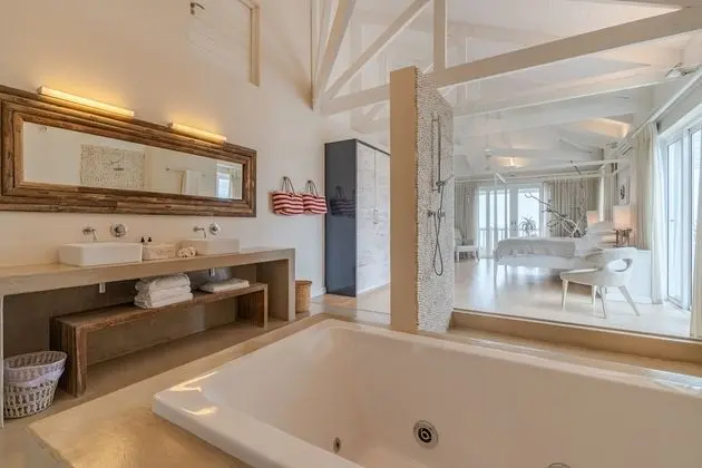 Çatı Katı Süiti (Penthouse)