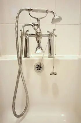 Tek Büyük Yataklı Oda, Banyolu/Duşlu, Deniz Manzaralı (Room3)