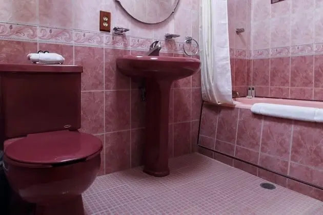 Tek Büyük Yataklı Oda, 2 Tek Kişilik Yatak