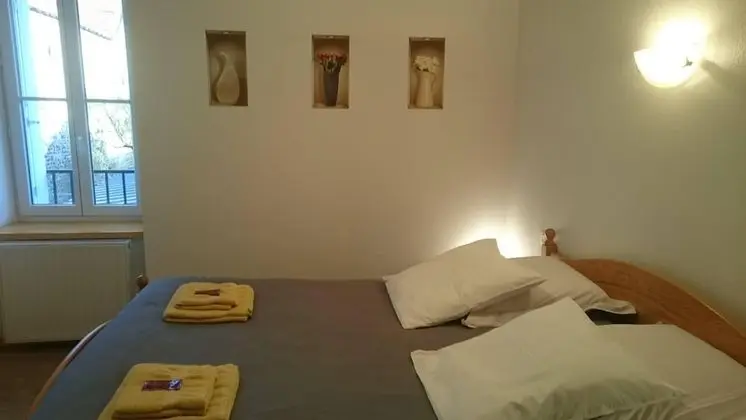 Comfort Oda, 1 Büyük (Queen) Boy Yatak