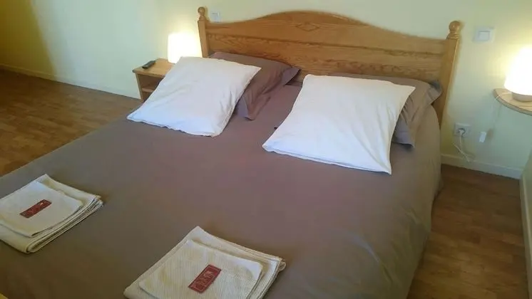 Tek Büyük Yataklı Oda, Dağ Manzaralı