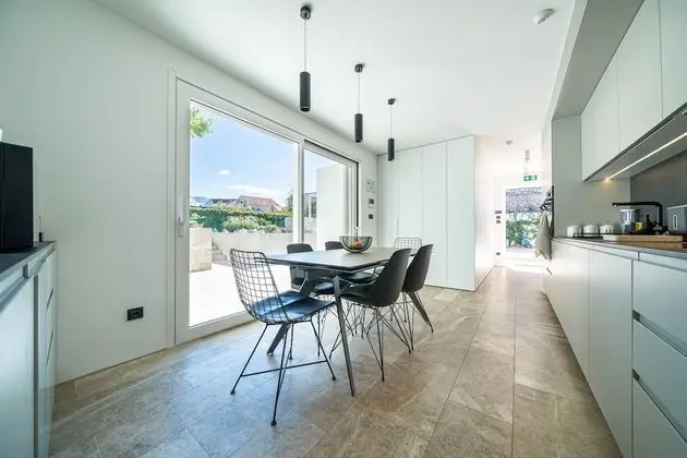 Villa, 3 Yatak Odası, Şömine