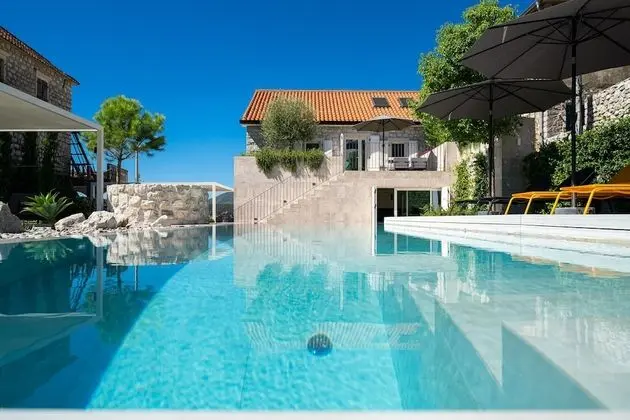 Villa, 3 Yatak Odası, Şömine