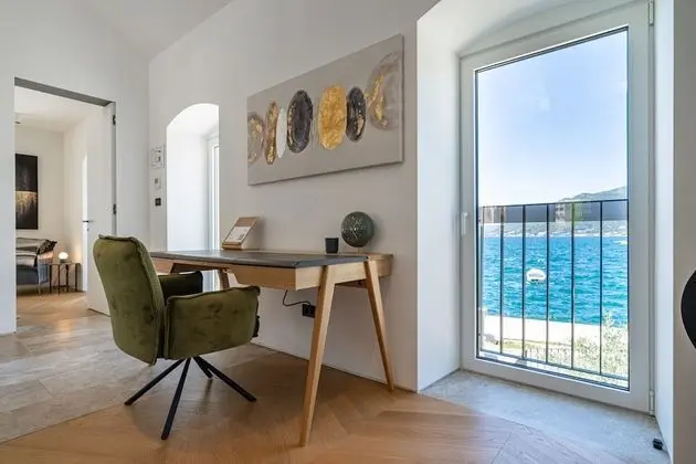 Villa, 3 Yatak Odası, Şömine