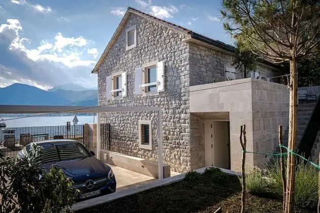 Villa, 3 Yatak Odası, Şömine