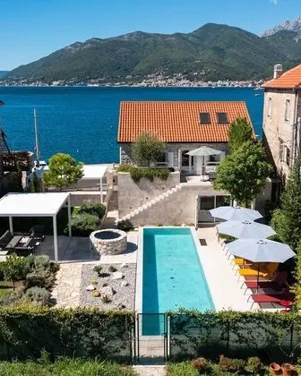 Villa, 3 Yatak Odası, Şömine
