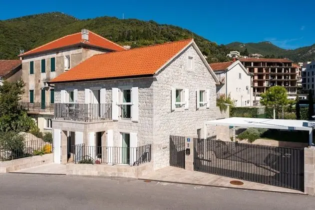 Villa, 3 Yatak Odası, Şömine