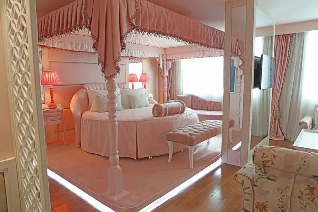 Queen Suite, Şehir Manzaralı