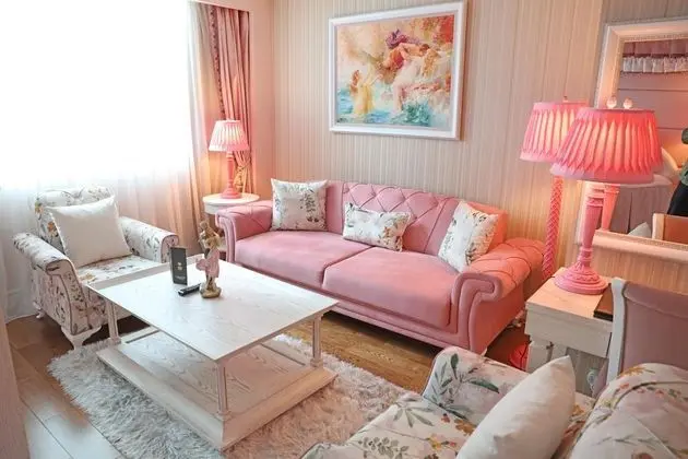 Queen Suite, Şehir Manzaralı