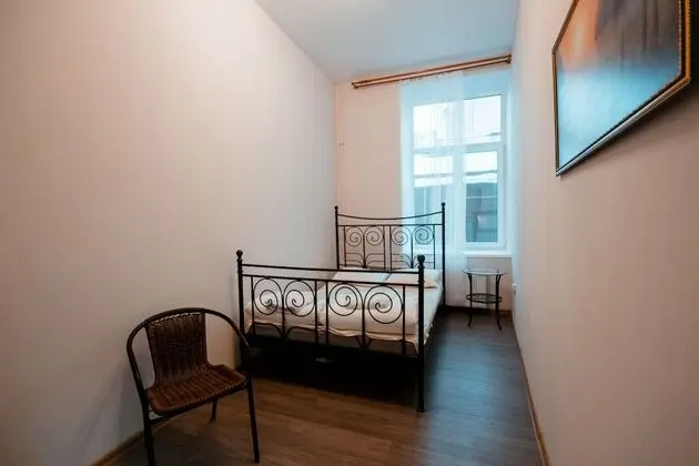 Tek Büyük Yataklı Oda, Ortak Banyo