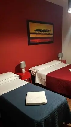 Üç Kişilik Oda, Ortak Banyo