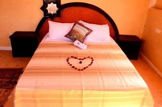 Tek Büyük Yataklı Oda